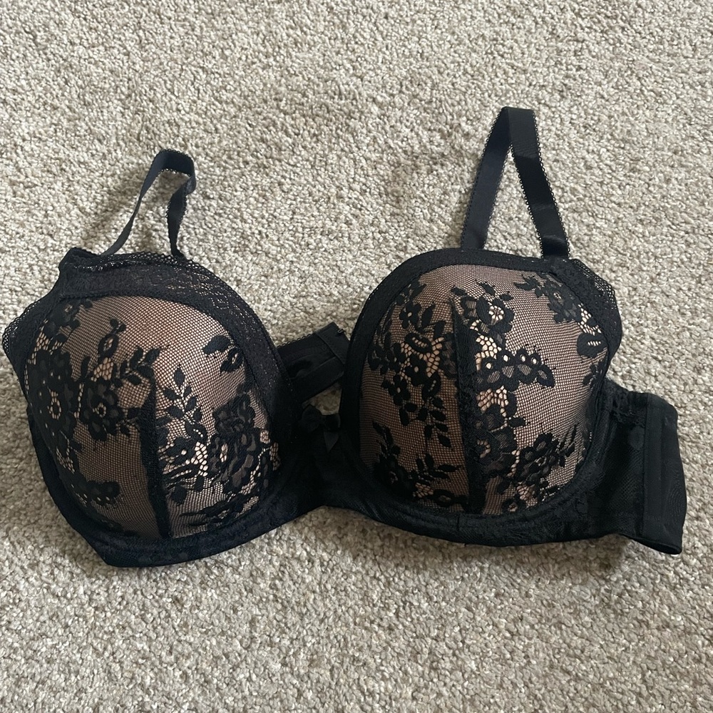 Adore Me Women's Size 40 D Lace Nude Black Mesh Bra